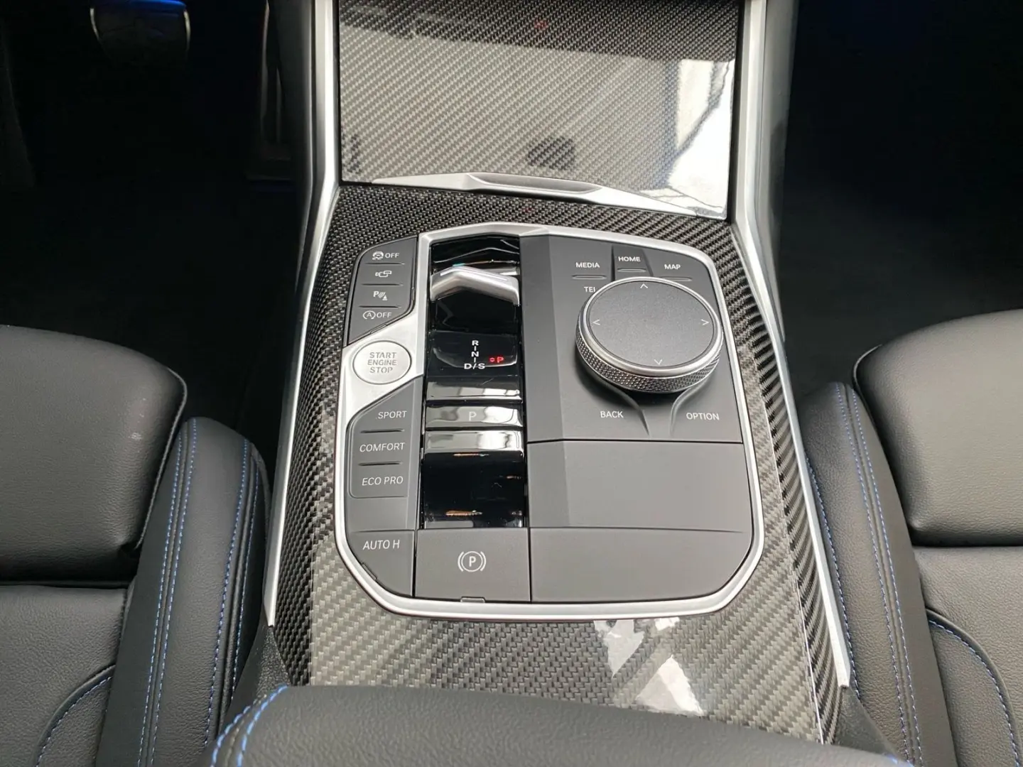 330i xDrive Lim- M Sport Pro HUD DA Prof. H/K ST