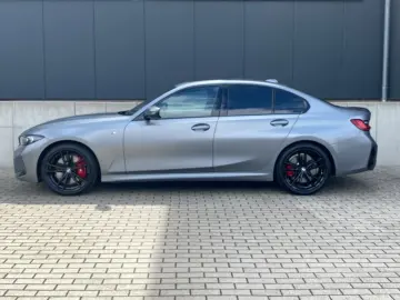 330i xDrive M Sport AHK/LED+/AKUSTIK/G-DACH/MEMO