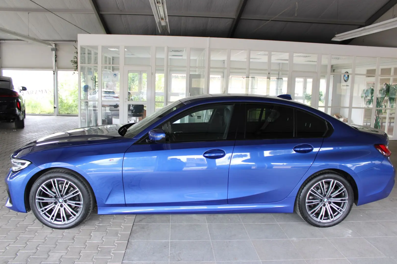320d xDrive A M Sport HiFi