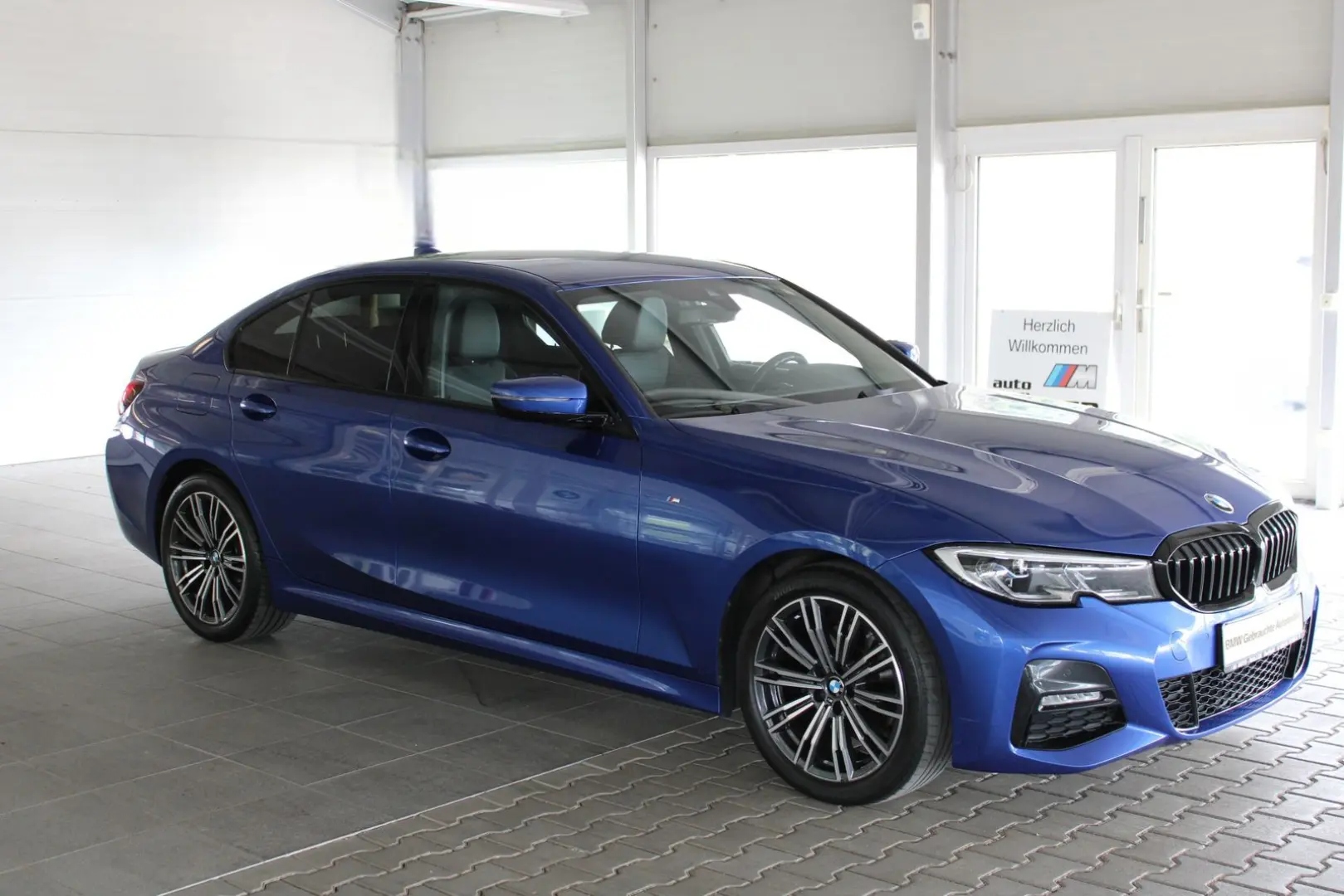 320d xDrive A M Sport HiFi