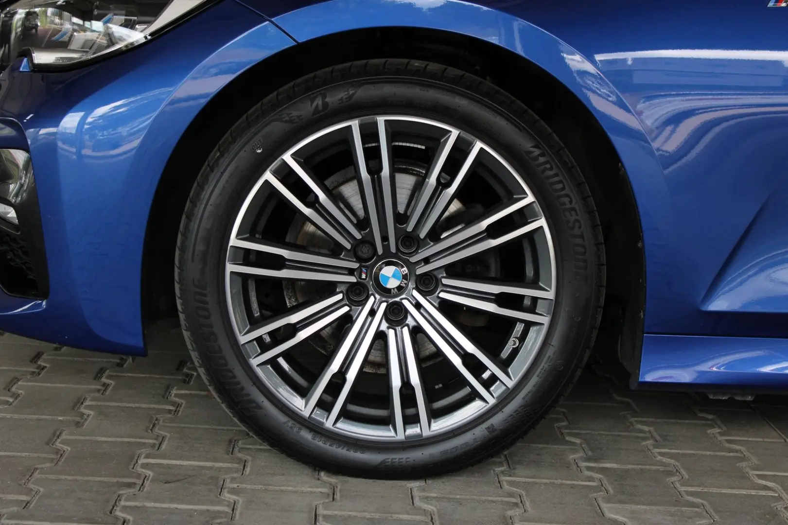 320d xDrive A M Sport HiFi