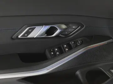 320d xDrive A M Sport HiFi