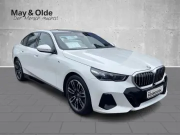 520 d Lim. M Sport LED Navi AHK HuD ACC Pano H K