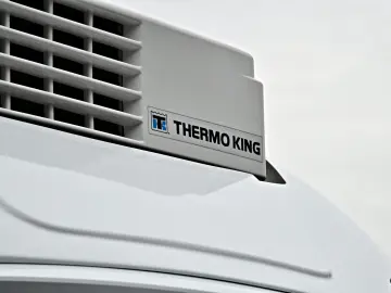Transit Tief-Kühlkoffer -19°C 2-Zonen Kühlung
