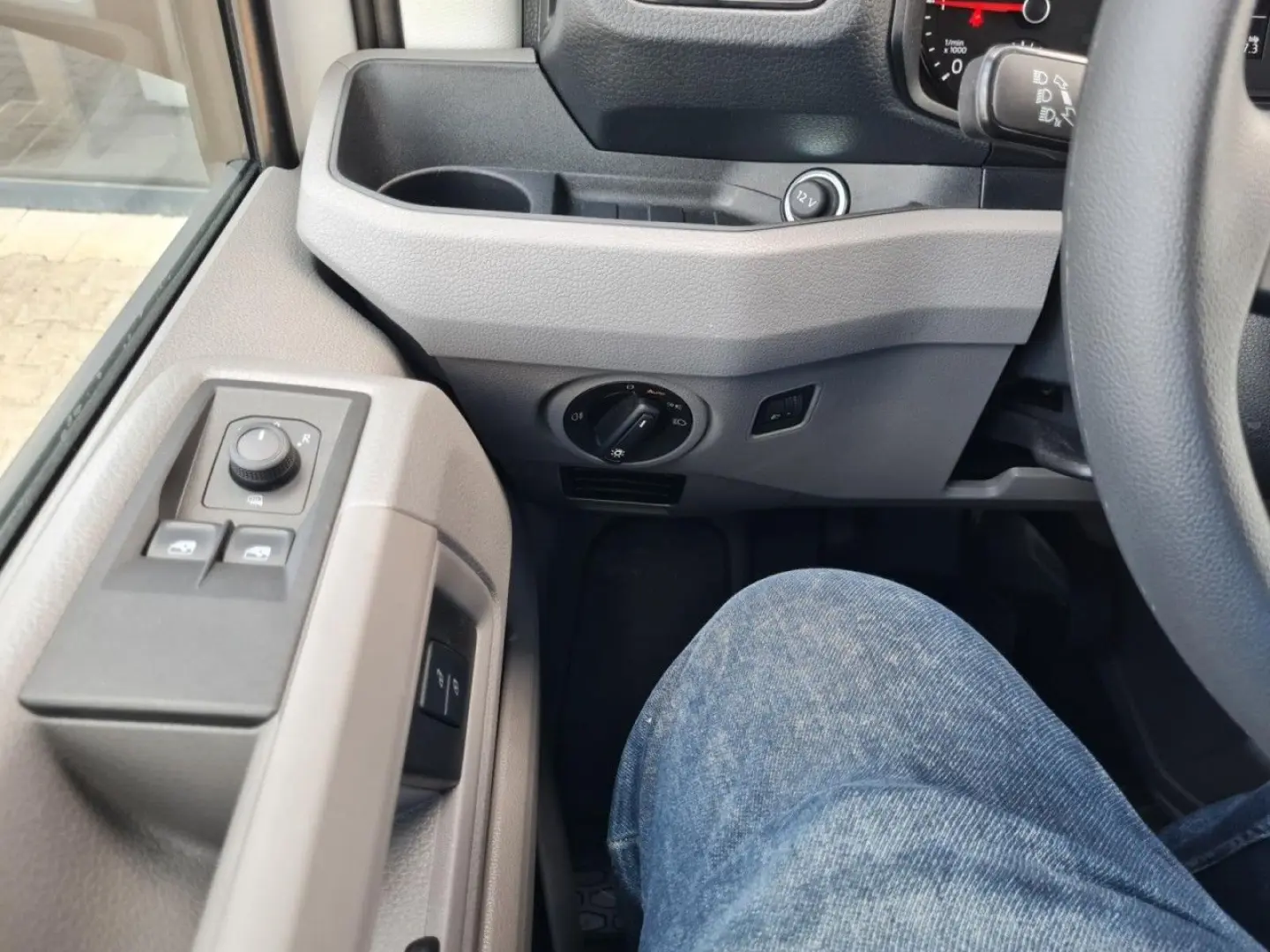 Crafter 35 Kühlkoffer Carrier Viento 300 Navi Ap