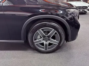 Mercedes Benz GLC 200 4 Matic AMG Line