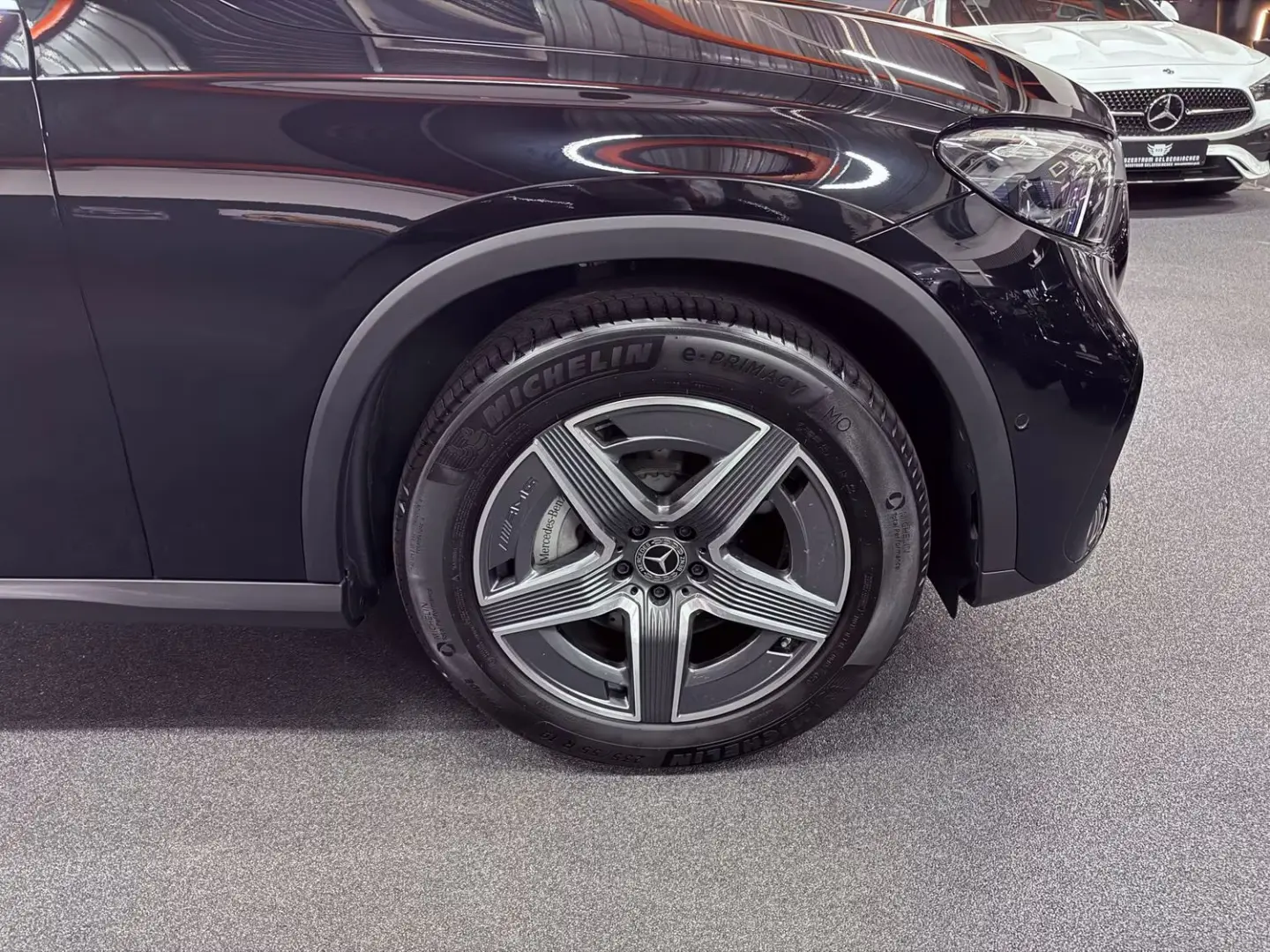 Mercedes Benz GLC 200 4 Matic AMG Line