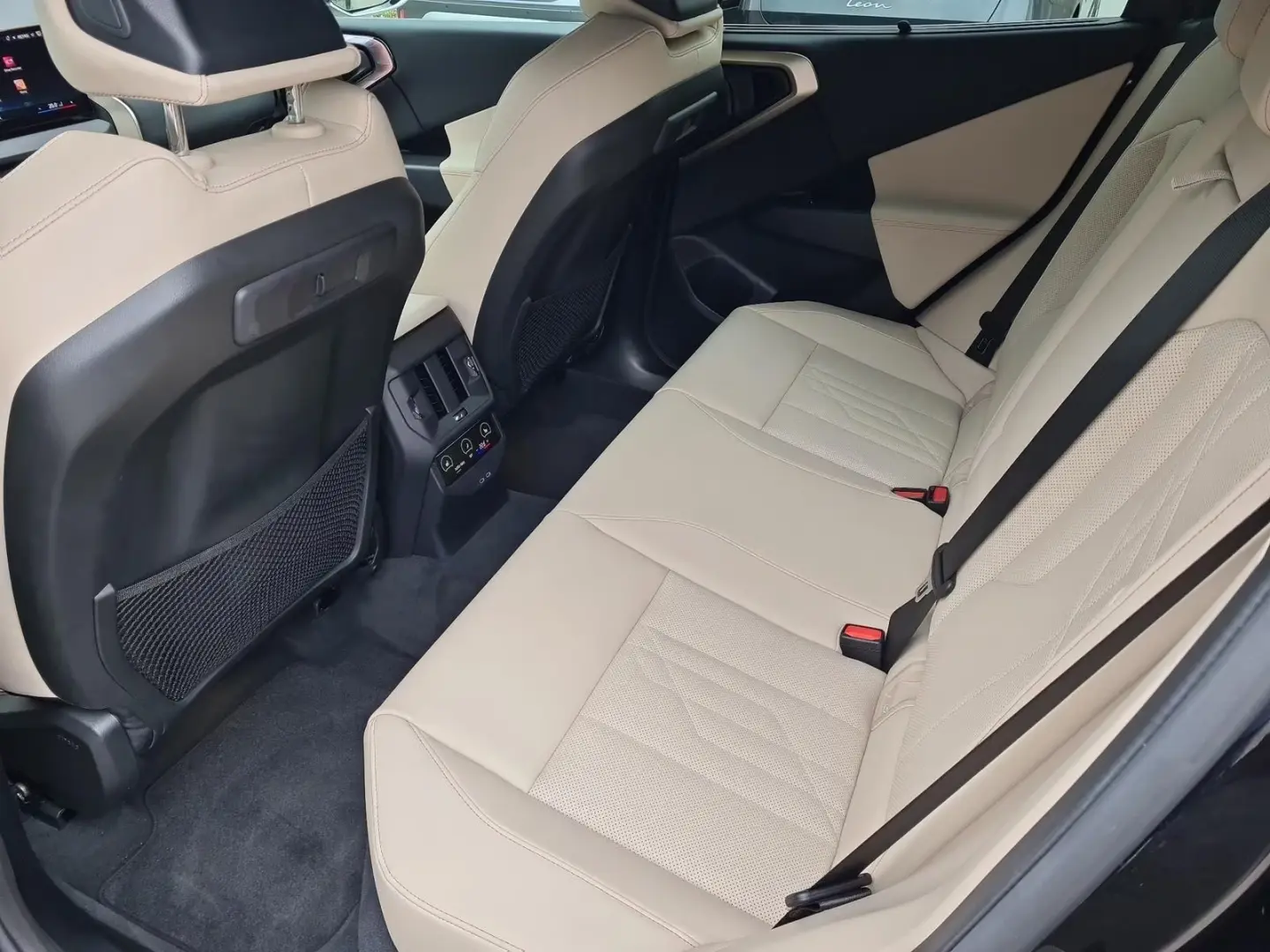 BMW X3 20i xDrive 2025