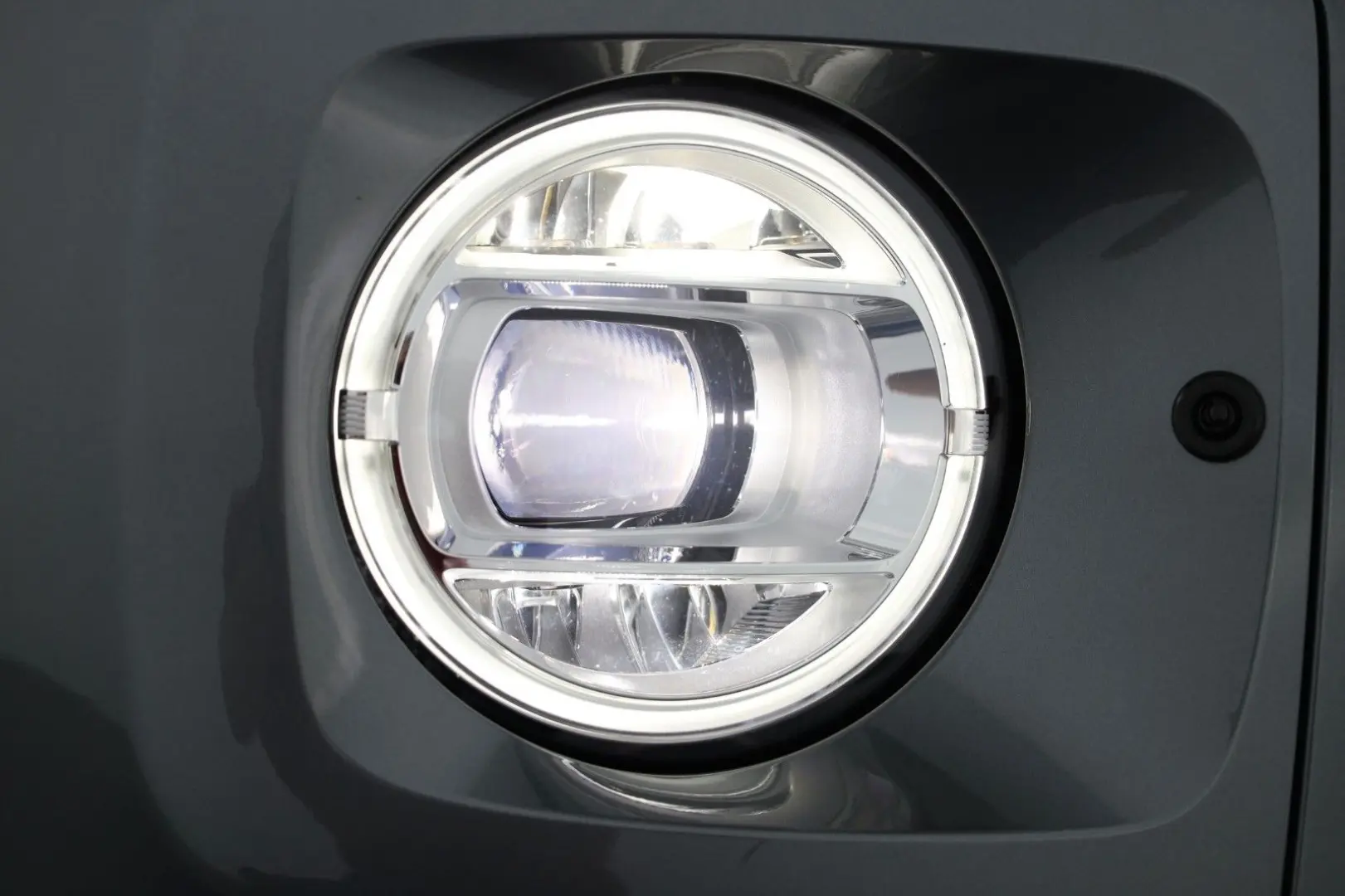 G 63 AMG 4M DISTRONIC 360° Kamera Standhzg.