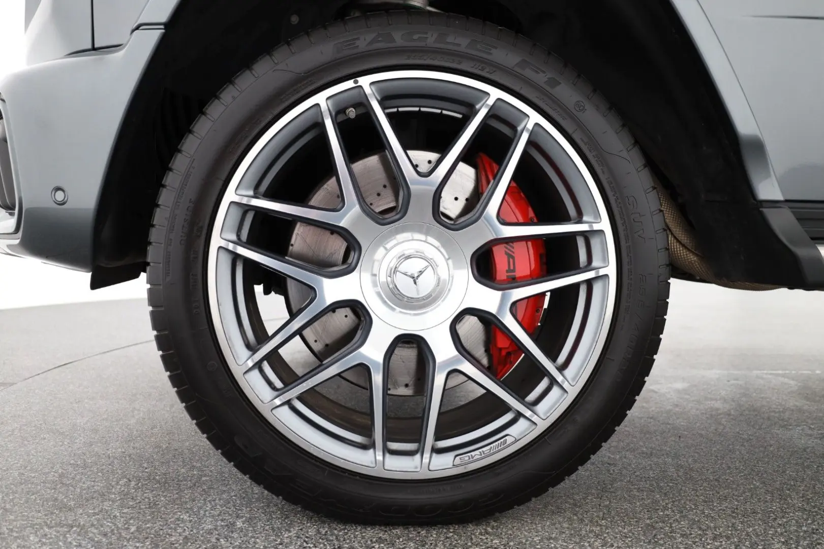G 63 AMG 4M DISTRONIC 360° Kamera Standhzg.