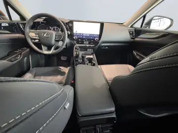 Lexus NX 350h Executive Line