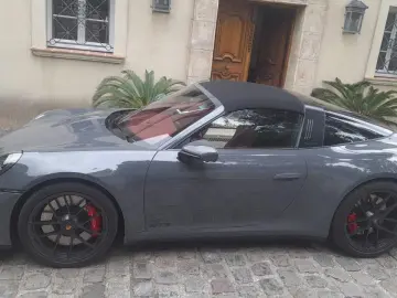 PORSCHE 992 911 TARGA 4GTS