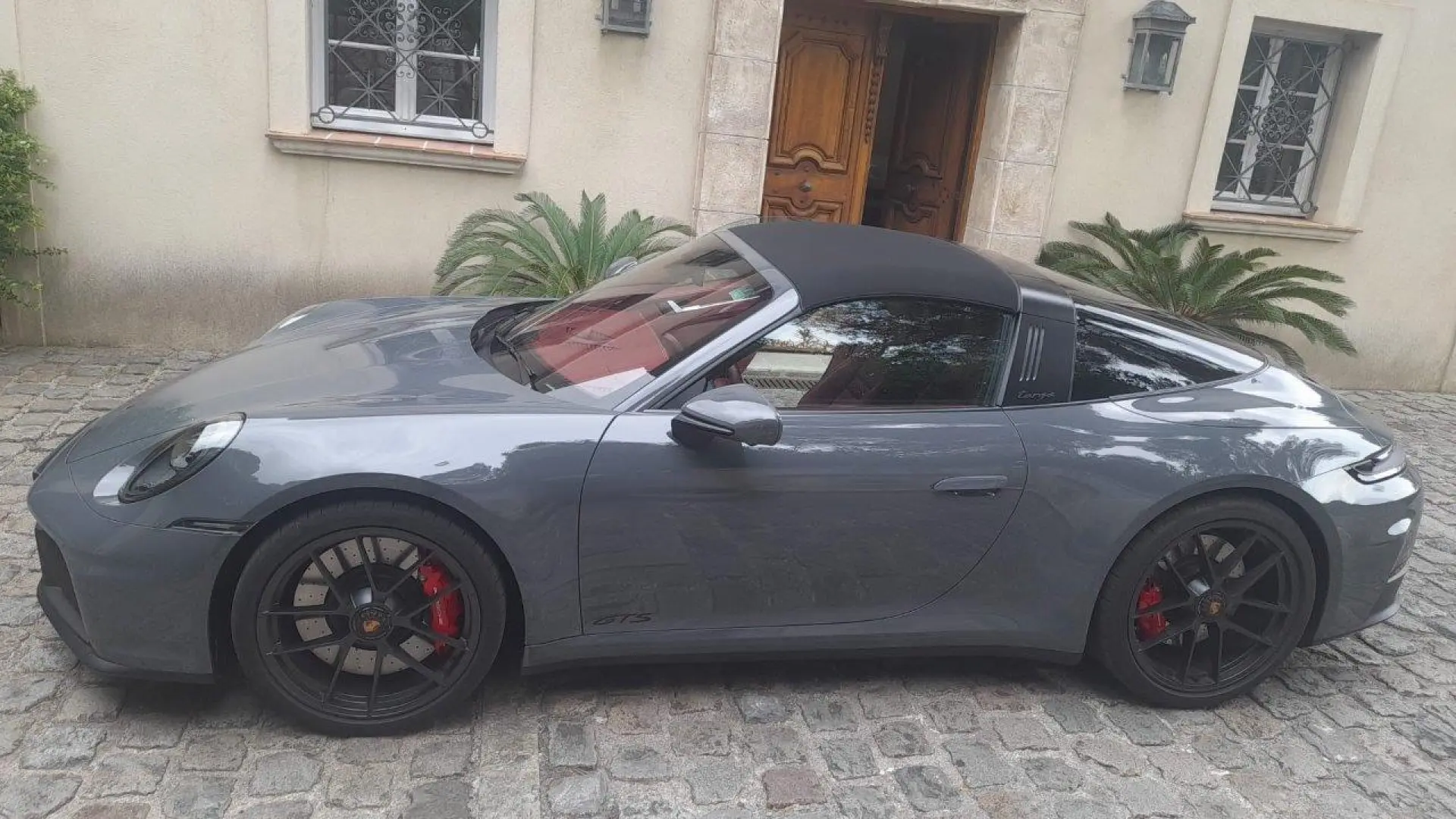 PORSCHE 992 911 TARGA 4GTS