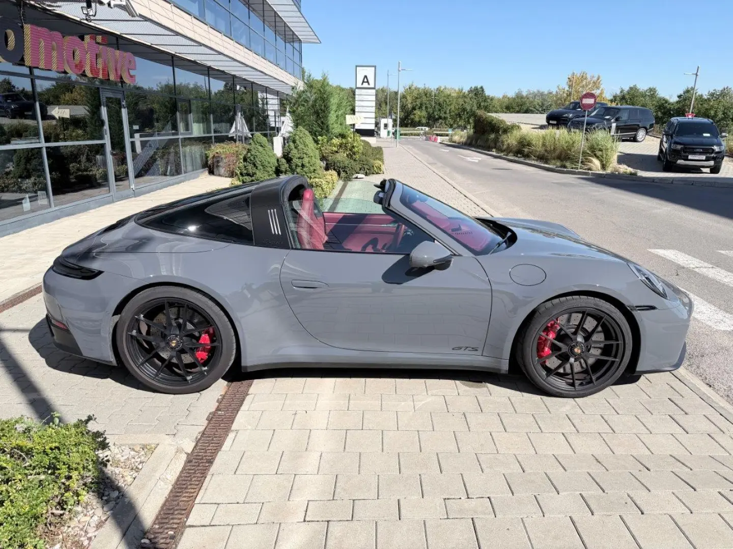 PORSCHE 992 911 TARGA 4GTS
