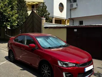 Mitsubishi Lancer