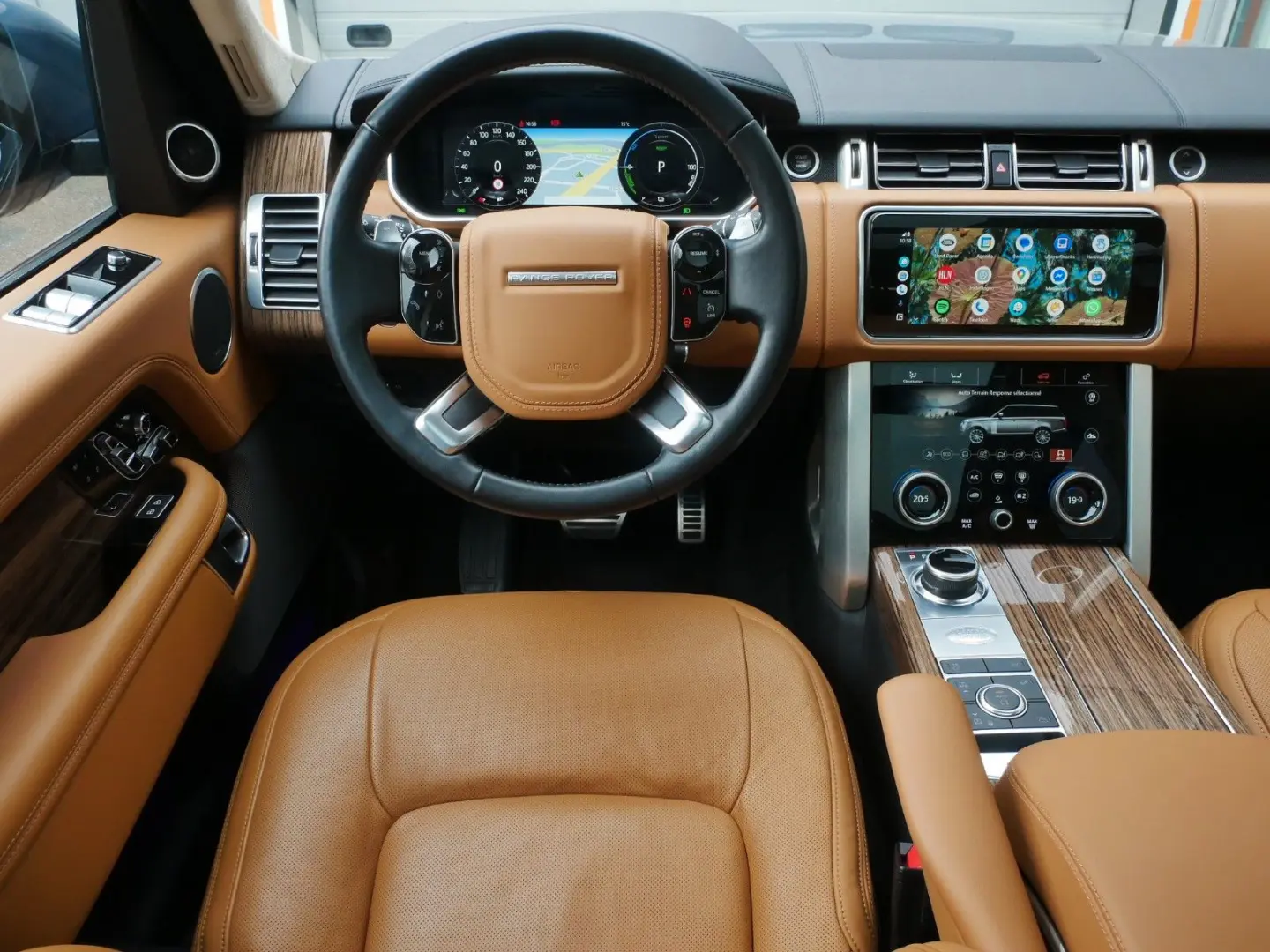Land Rover RR P400e Autobiography Pano/ACC/HUD/Massage
