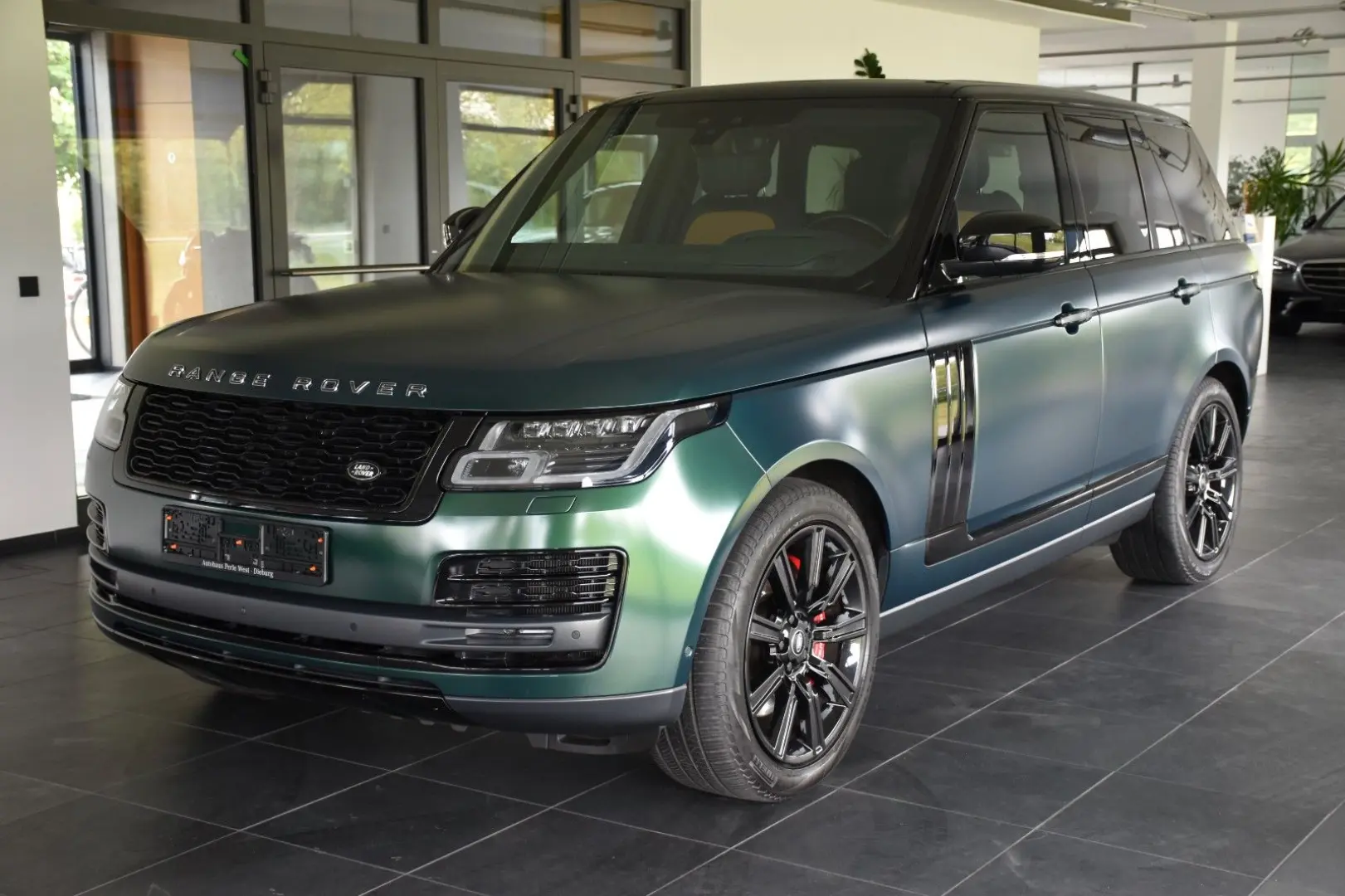 Land Rover Range Rover P565  SV Autobiography Dynamic