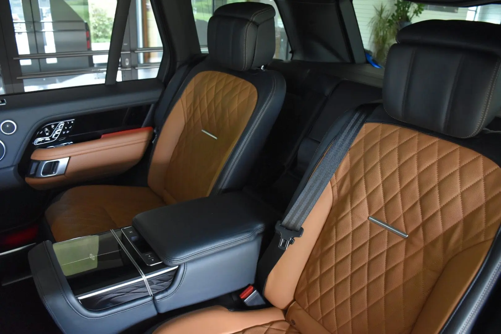 Land Rover Range Rover P565  SV Autobiography Dynamic