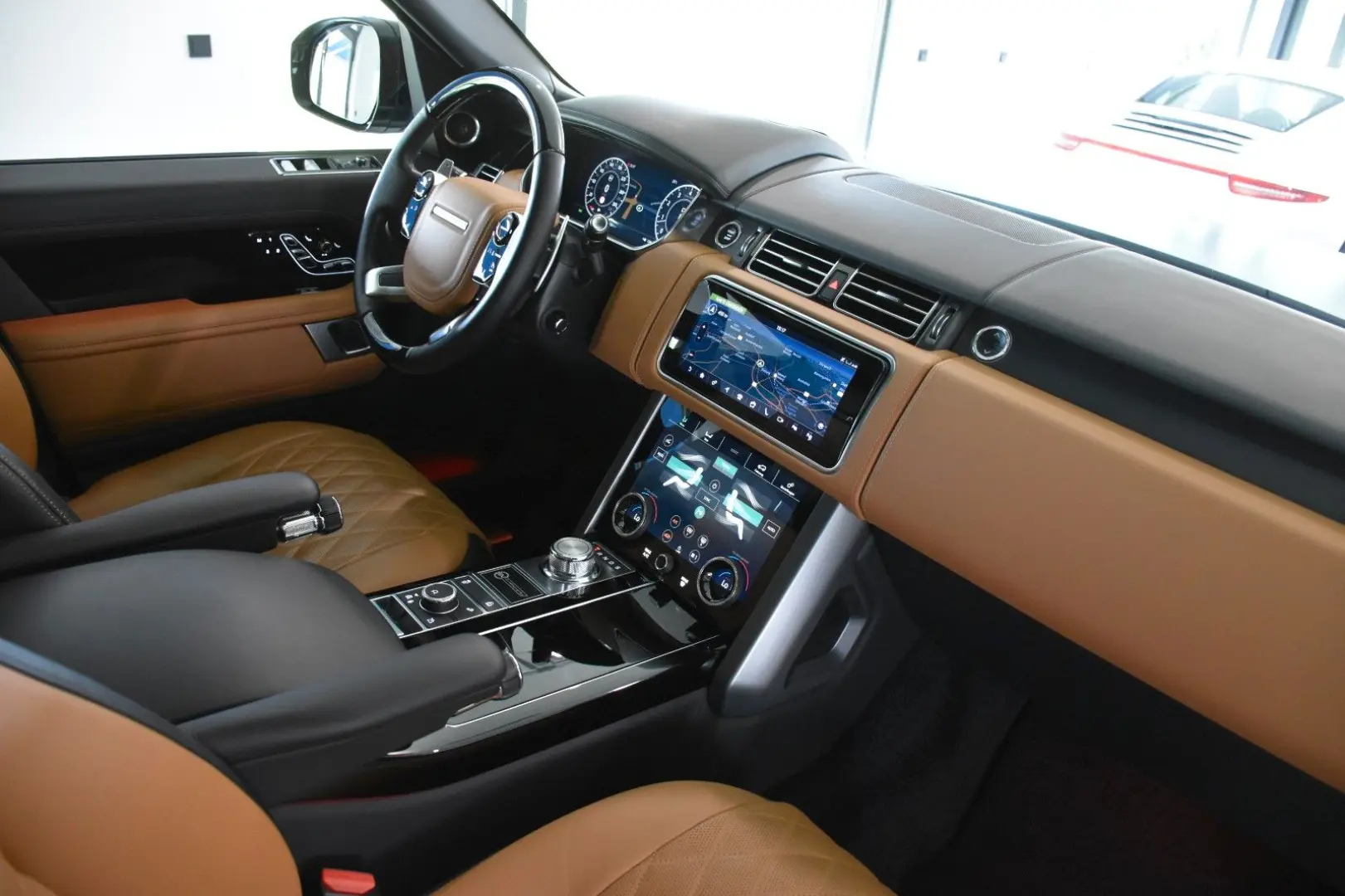 Land Rover Range Rover P565  SV Autobiography Dynamic