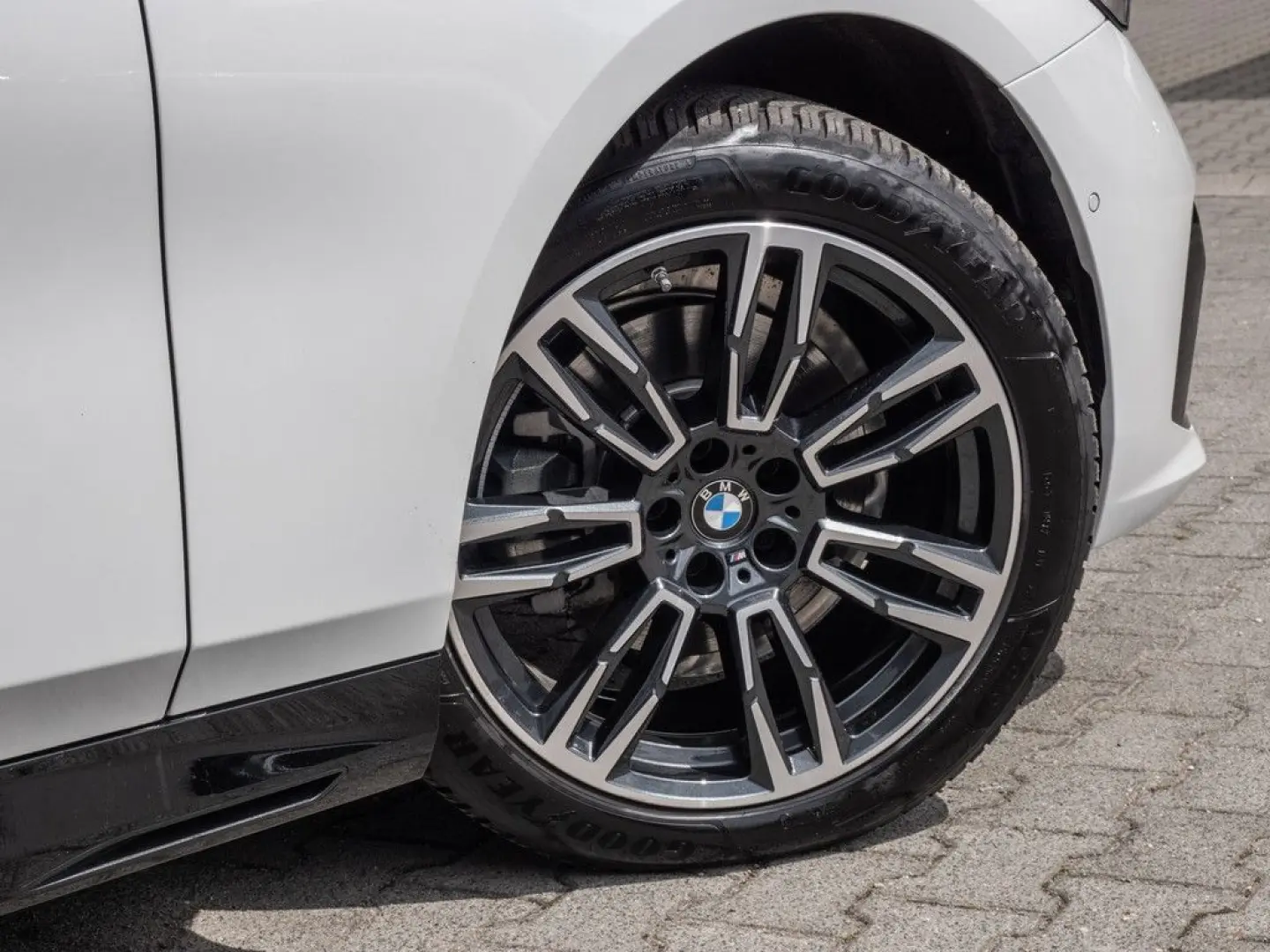 520i M-Sport PANO+STANDHZG+HK+ACC+HUD