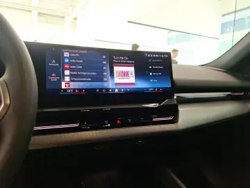 520i Limo M Sport ACC RFK LiCo+ KomfSi Adt.LED