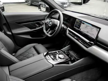 520d M SPORT+H/K+AHK+DA+DA PLUS+PA+LHZ