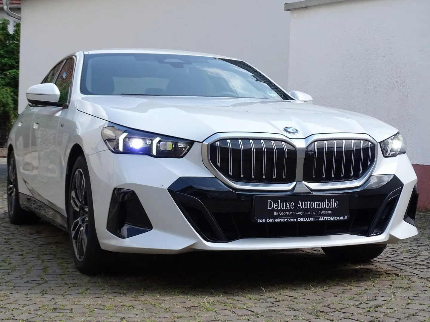 520i M Sport - HeadUp, 360° CAM, H&K, NachtAss