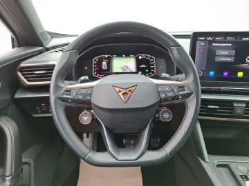 FORMENTOR 2.0 TSI VZ 4Drive 310PS Navi LED Pano