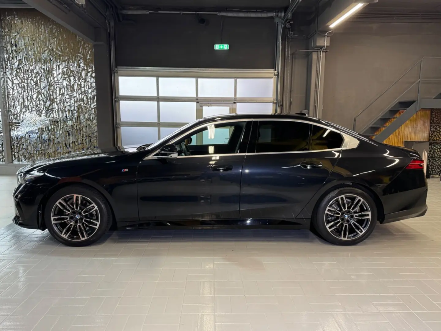 520i M Sport~PANO~LED~KAMERA 360°~HEAD-UP
