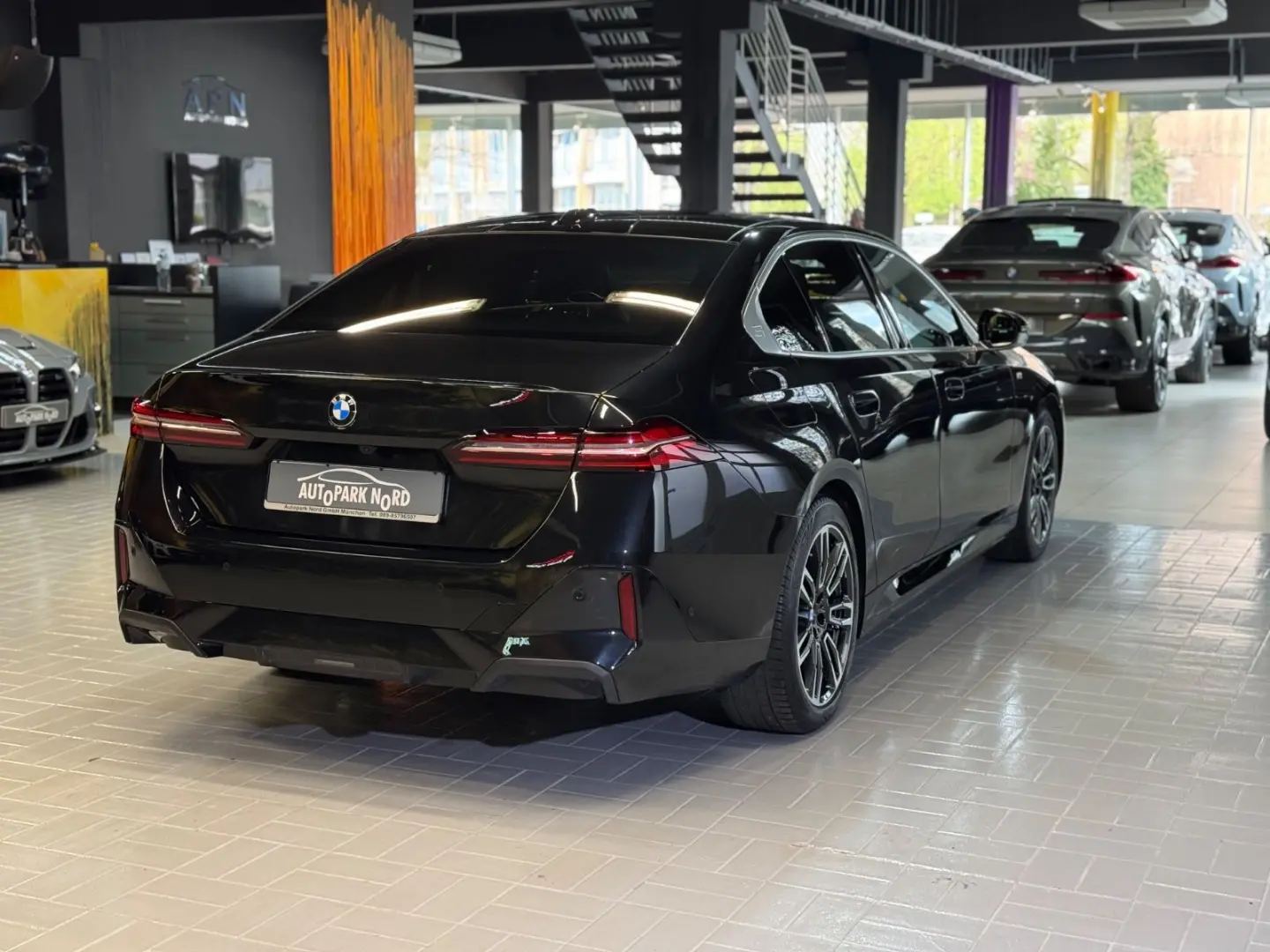 520i M Sport~PANO~LED~KAMERA 360°~HEAD-UP