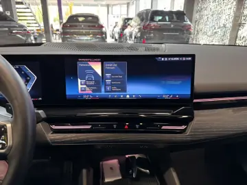 520i M Sport~PANO~LED~KAMERA 360°~HEAD-UP