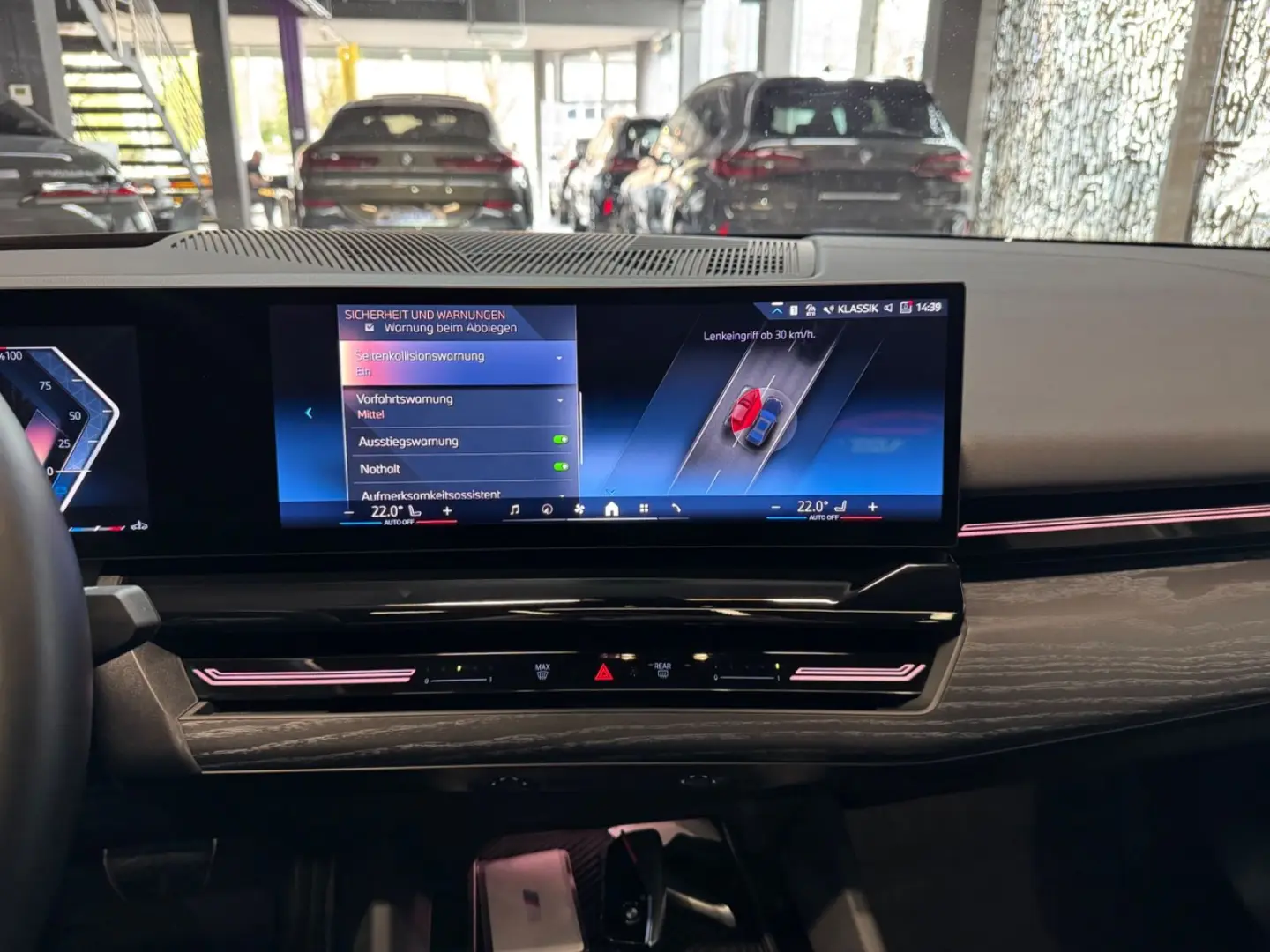 520i M Sport~PANO~LED~KAMERA 360°~HEAD-UP