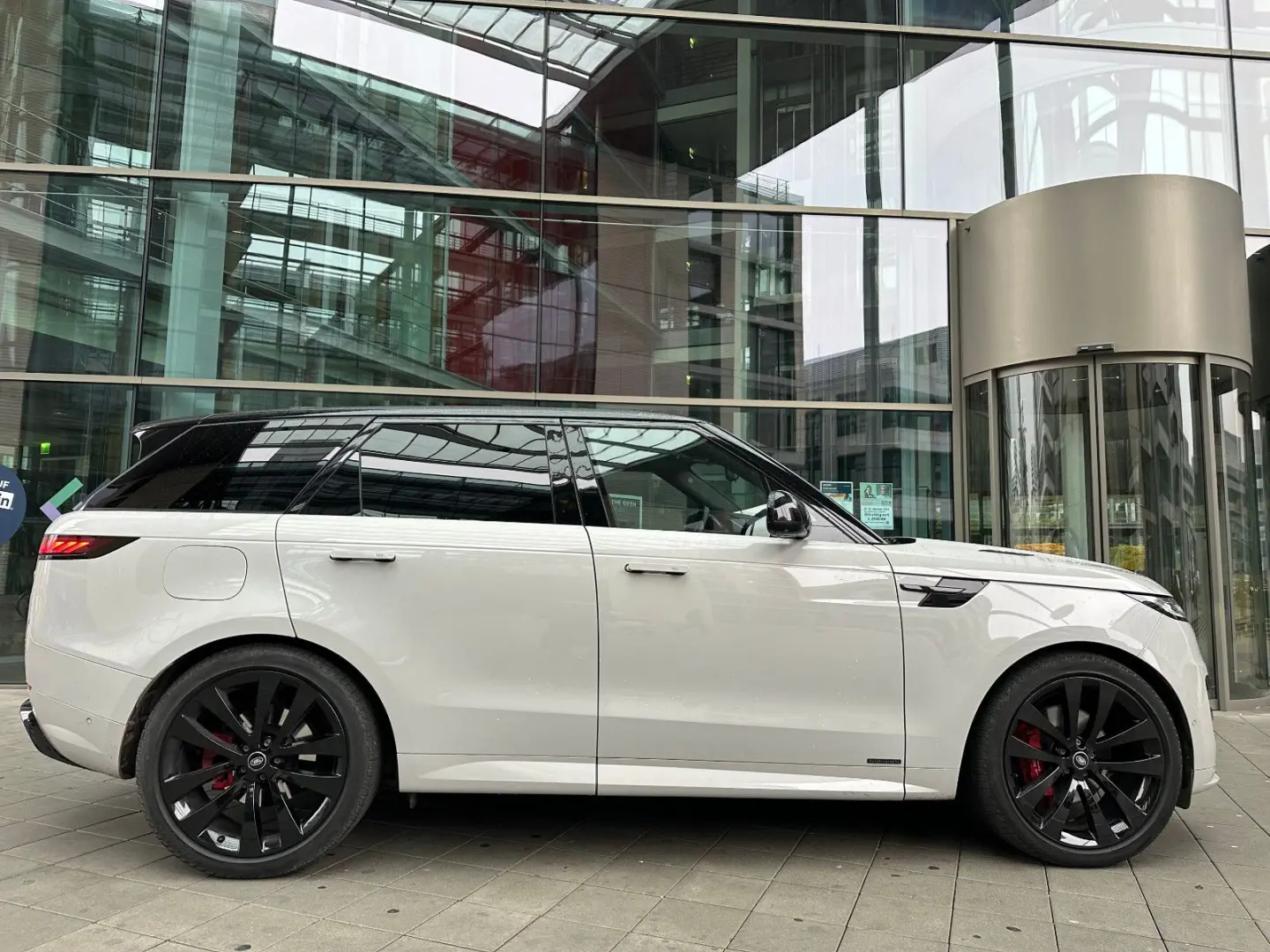 Land Rover Range Rover Sport/AUTOBIOGRAPHY/