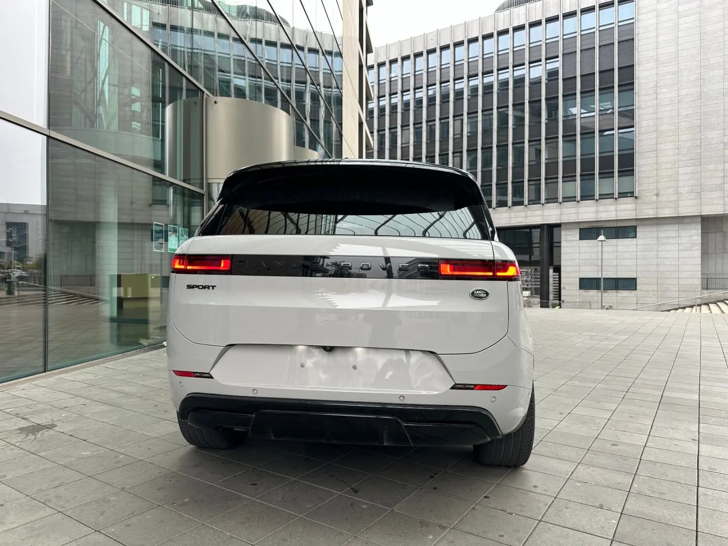 Land Rover Range Rover Sport/AUTOBIOGRAPHY/