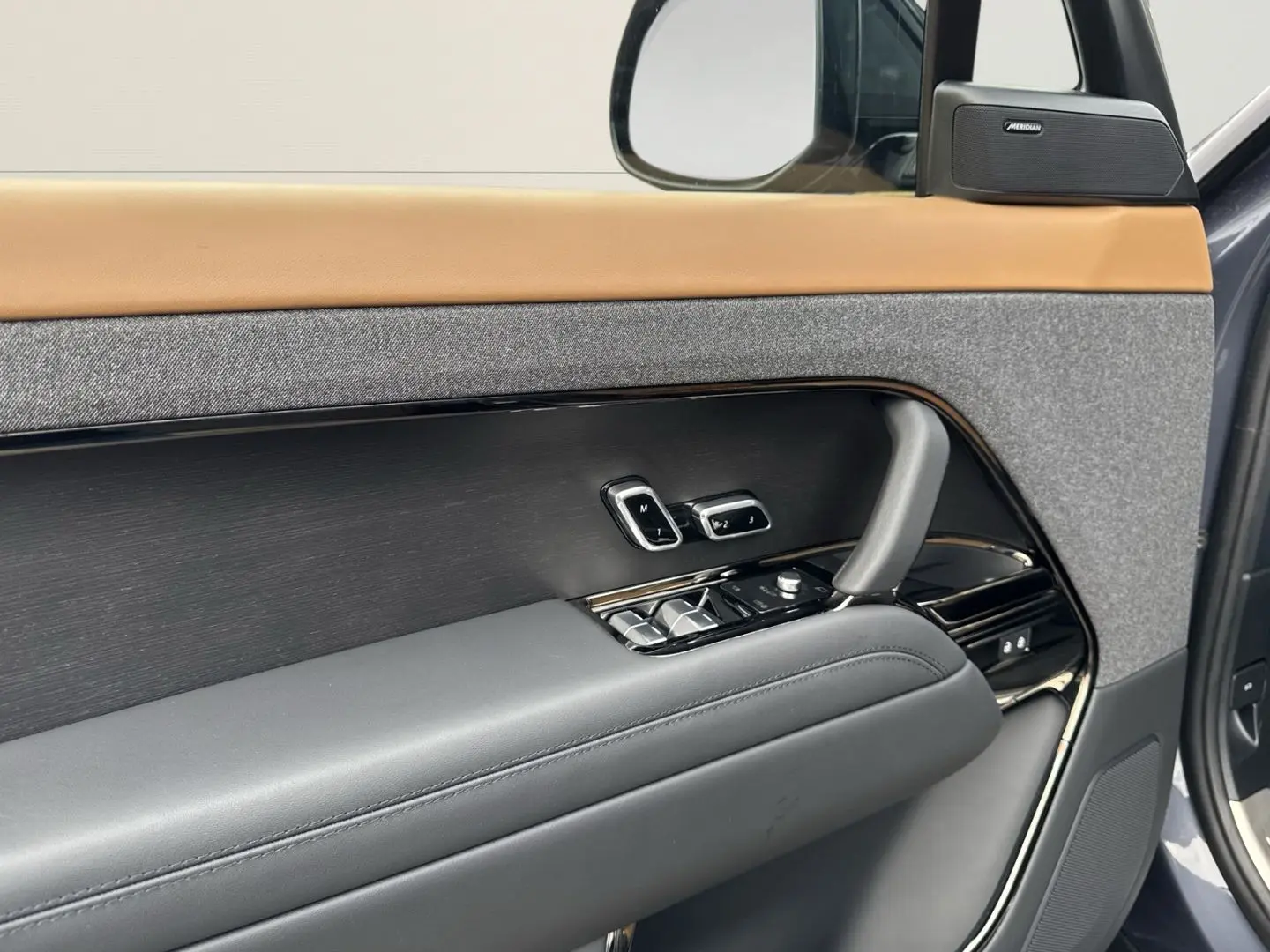 Land Rover Range Rover Sport P510e Autobiography+