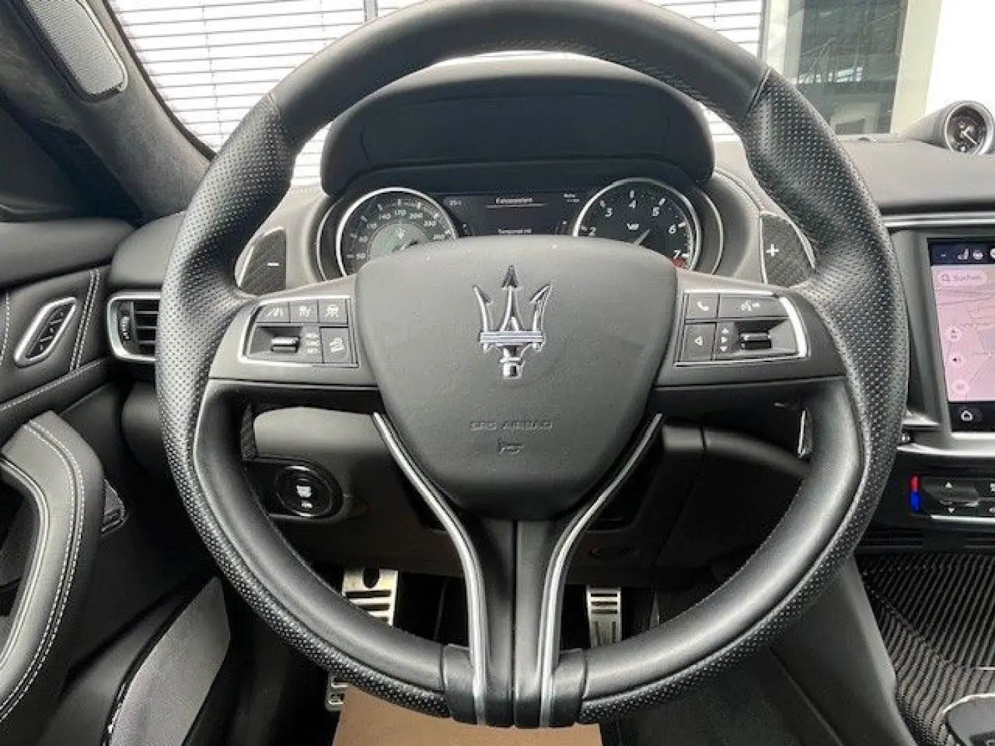 Maserati Levante 3.8 V8 Trofeo AWD HYPERGREEN CARBON