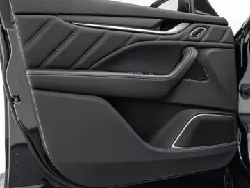 Maserati Levante Trofeo Q4 ZEGNA EDITION