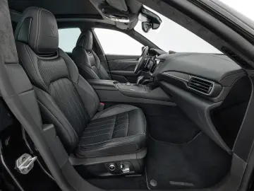 Maserati Levante Trofeo Q4 ZEGNA EDITION