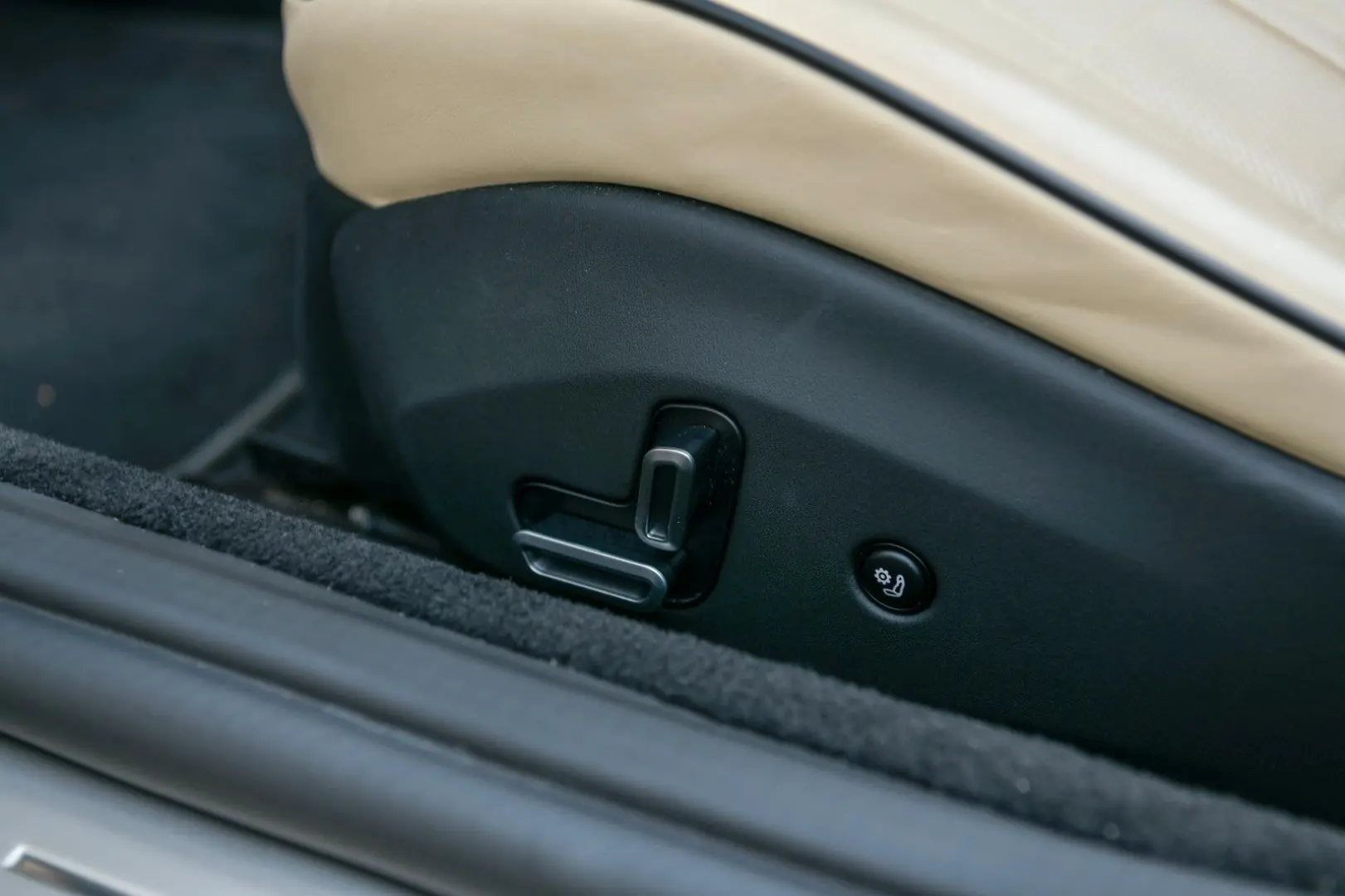 Portofino M *MWST*MAGNERIDE*EL.SEAT*AFS*CARPLAY*