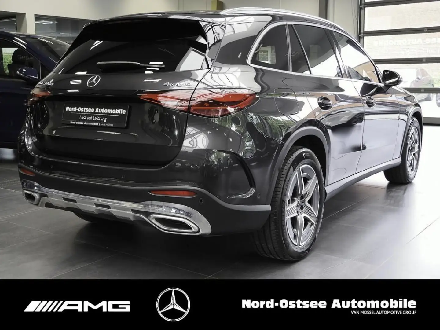 GLC 300 d 4M AMG ADV+ DISTRONIC TOTWINKEL LED