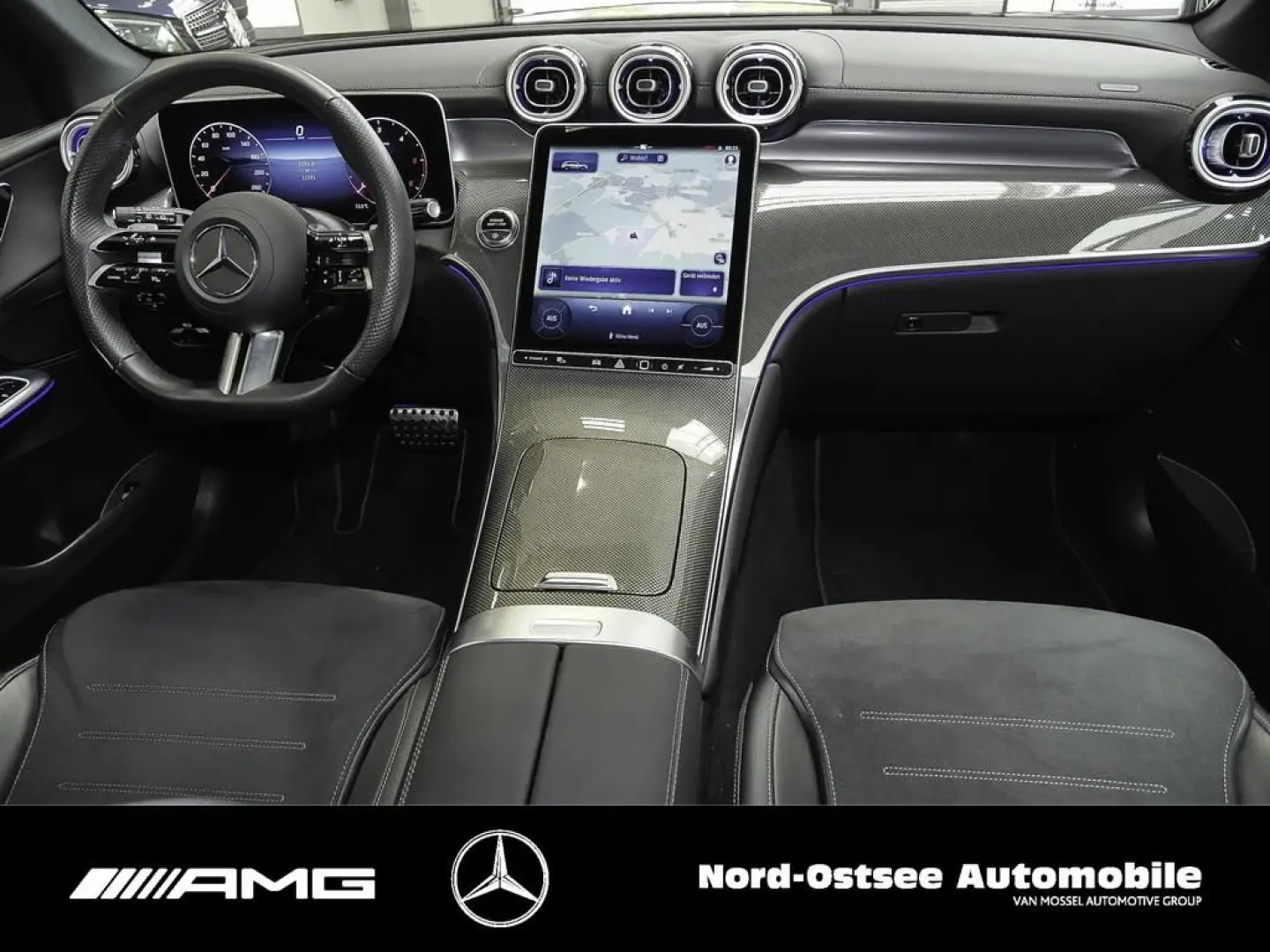 GLC 300 d 4M AMG ADV+ DISTRONIC TOTWINKEL LED