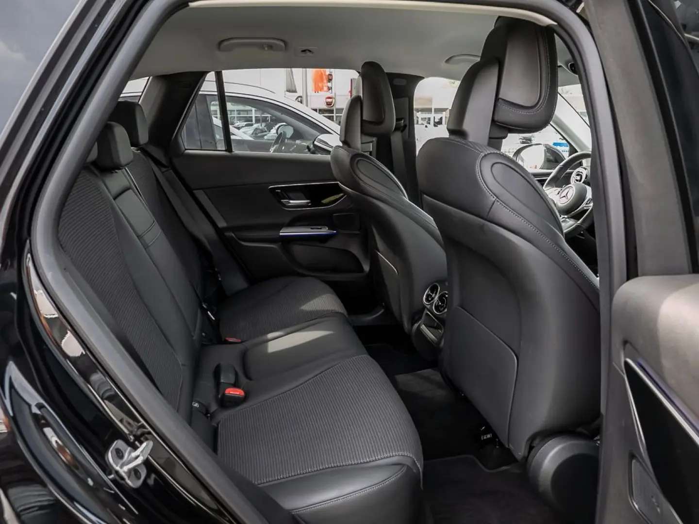 GLC 300 e 4M Avantgarde Advanced Plus AHK Memory