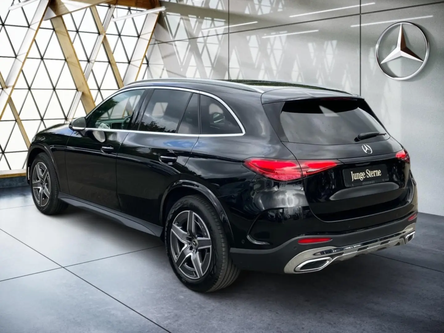 GLC 300 d 4MATIC AMG AHK*Distro*Memory*Easy-Pack