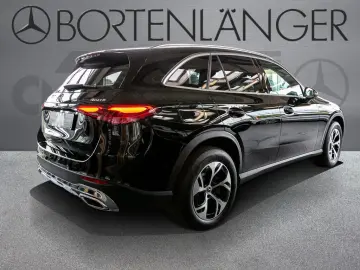 GLC 300 e 4M Avantgarde Advanced Plus AHK