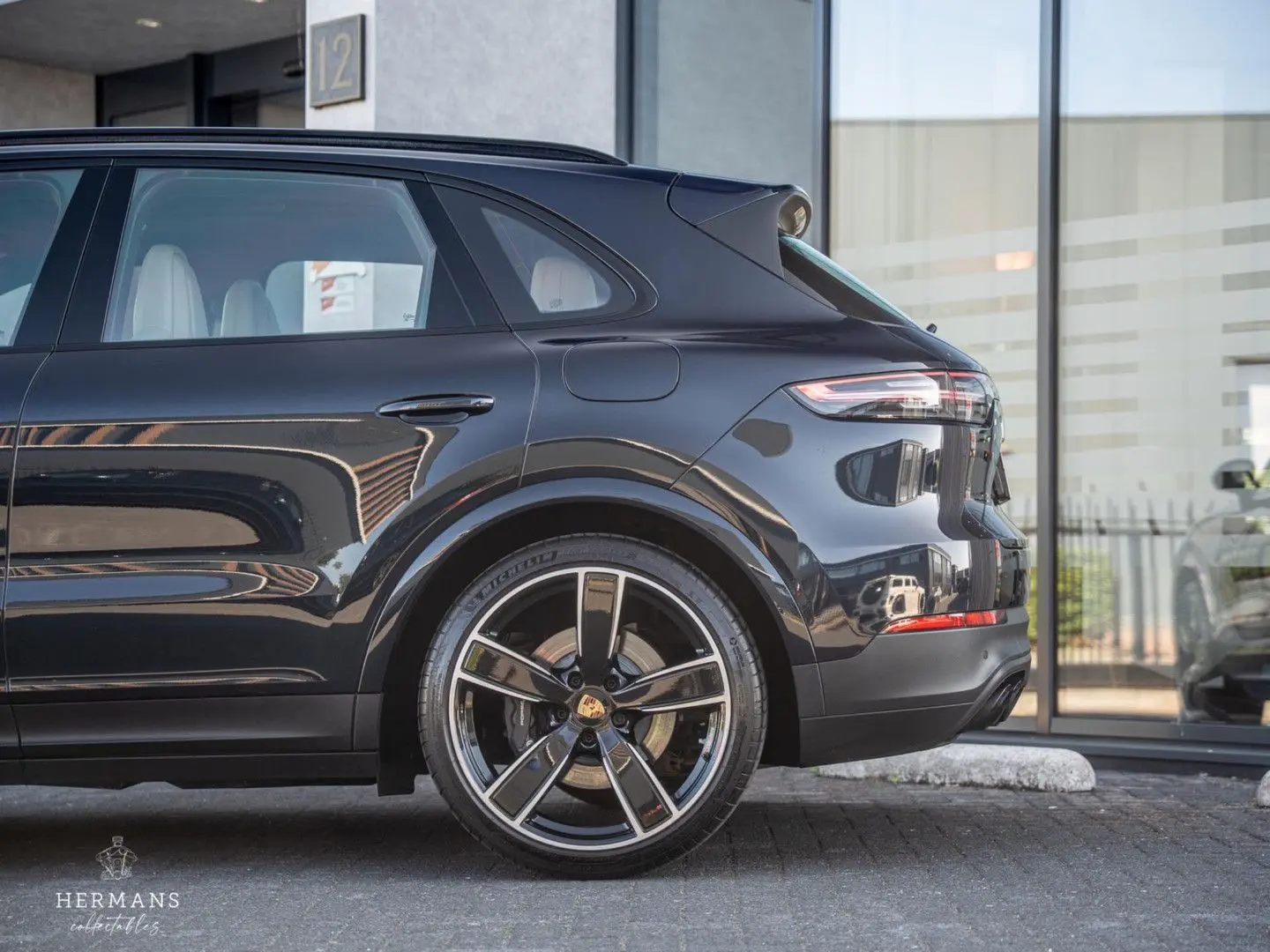 Cayenne 3.0 E-Hybrid Platinum / 1st owner / Pano