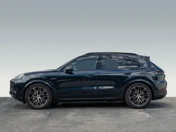 Cayenne E-Hybrid BOSE AHK 14 Wege Sitze 21 Zoll