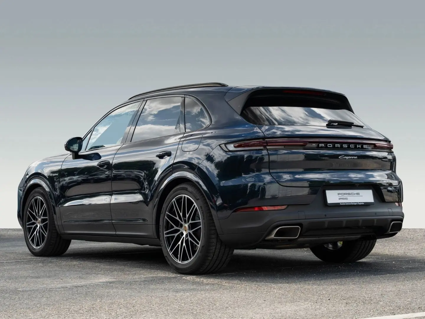 Cayenne E-Hybrid BOSE AHK 14 Wege Sitze 21 Zoll