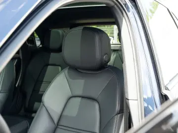 Cayenne E-Hybrid BOSE AHK 14 Wege Sitze 21 Zoll