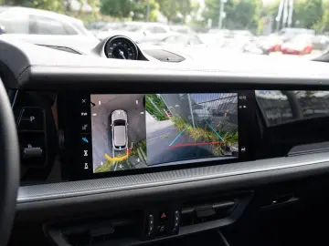 Cayenne E-Hybrid BOSE AHK 14 Wege Sitze 21 Zoll