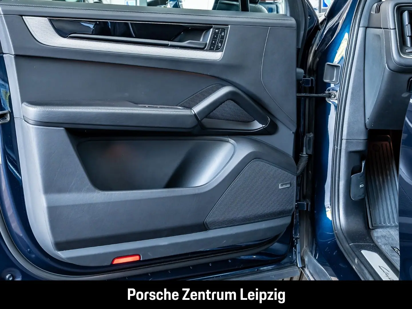 Cayenne SportDesign HeadUp HD-Matrix AHK Bose 18
